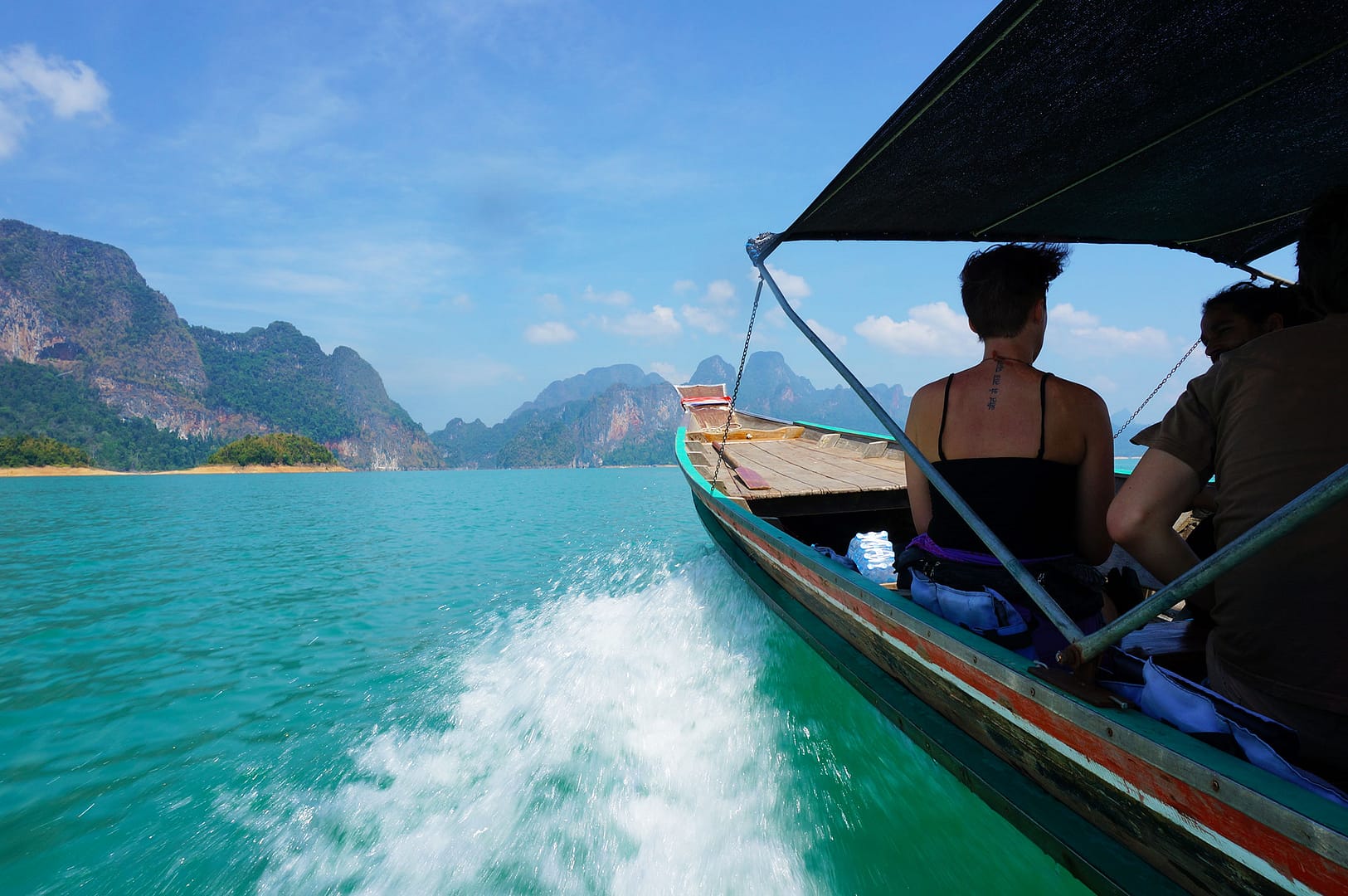 Thailand-Blog Thailand Blog — 5 Reasons Why Group Travel is the Way to Go!