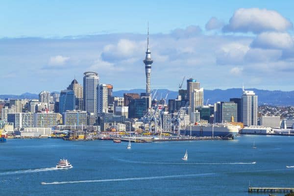 New-Zealand-Highlights-Tour-Auckland