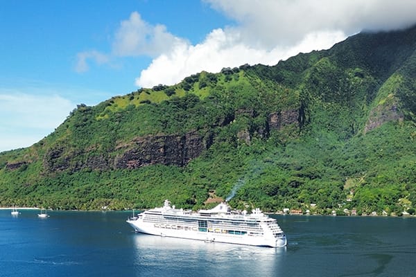 cruise package ship